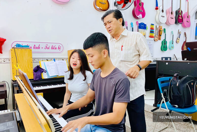 Lớp nhạc Thiên Lý - trung tâm dạy guitar Vũng Tàu