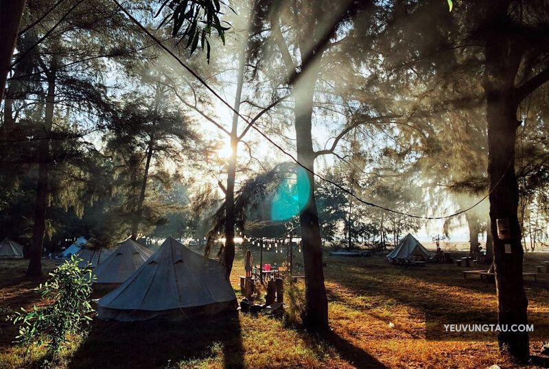 Hồ Tràm Camping