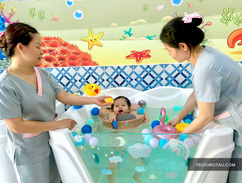 Bé Bơi Spa - Baby spa and Wellness - Bơi thuỷ liệu cho bé 2 - 18 tháng